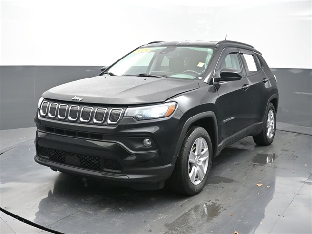 2022 Jeep Compass Latitude's photo
