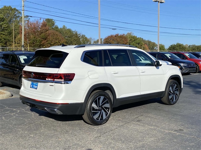 2025 Volkswagen Atlas SEL photo 6