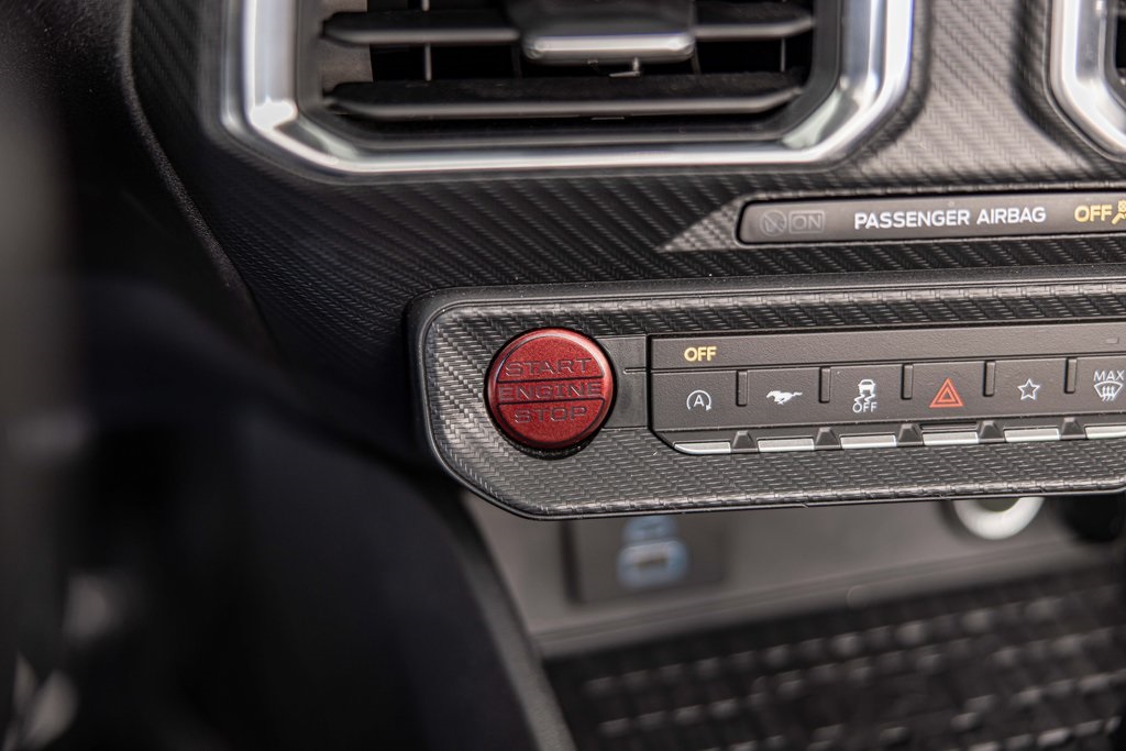 2024 FORD MUSTANG - Image 27