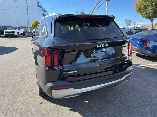 2026 Kia Sorento EX photo 2