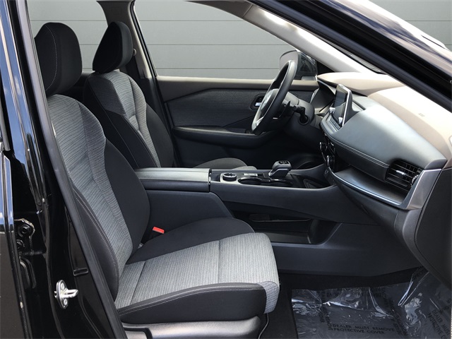 2021 Nissan Rogue SV photo 28