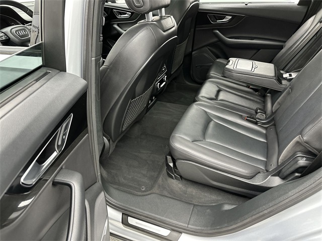 2018 Audi Q7 3.0T Prestige photo 14