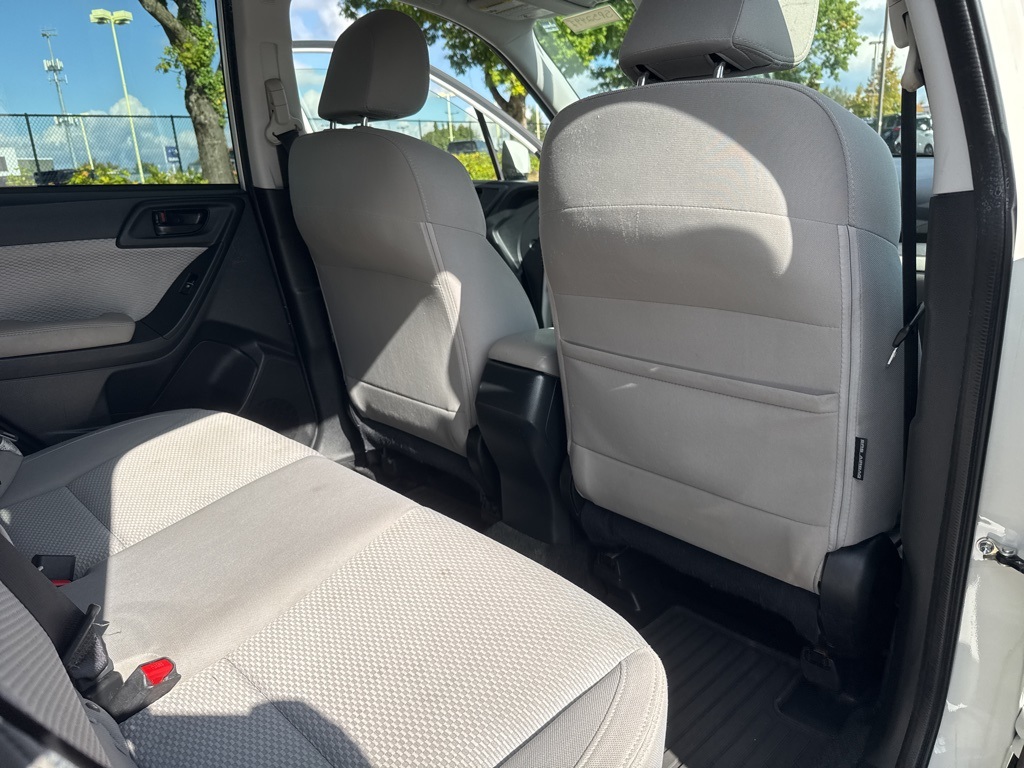 2017 Subaru Forester 2.5i Premium photo 21