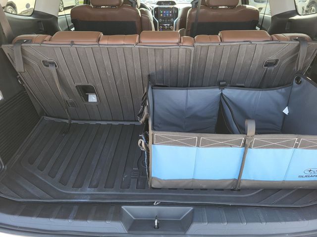 2022 Subaru Ascent Touring photo 10