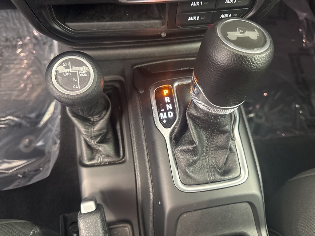 2023 Jeep Wrangler Willys 4xe photo 13