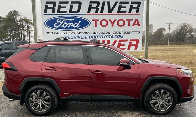 2023 Toyota RAV4 XLE Premium's photo