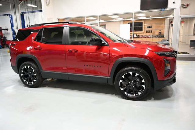 2026 Chevrolet Equinox RS photo 4