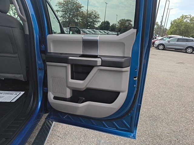 2018 Ford F-150 XLT photo 16