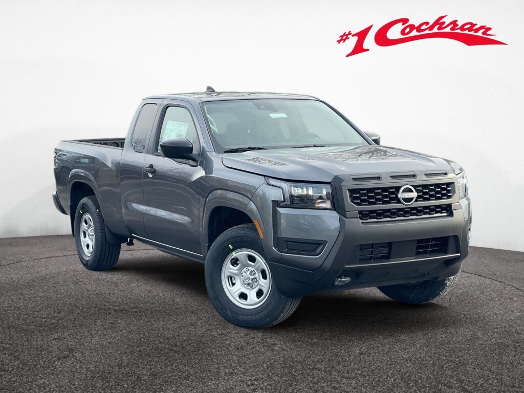 2026 Nissan Frontier S's photo