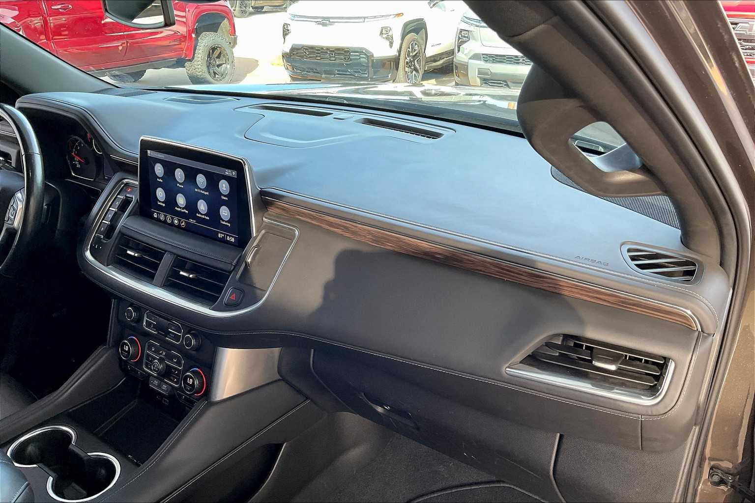 2021 Chevrolet Tahoe Z71 photo 15