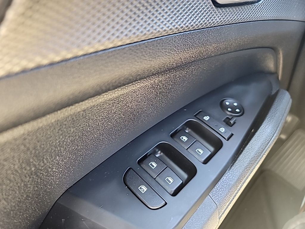 2023 Kia Sportage Hybrid LX photo 15