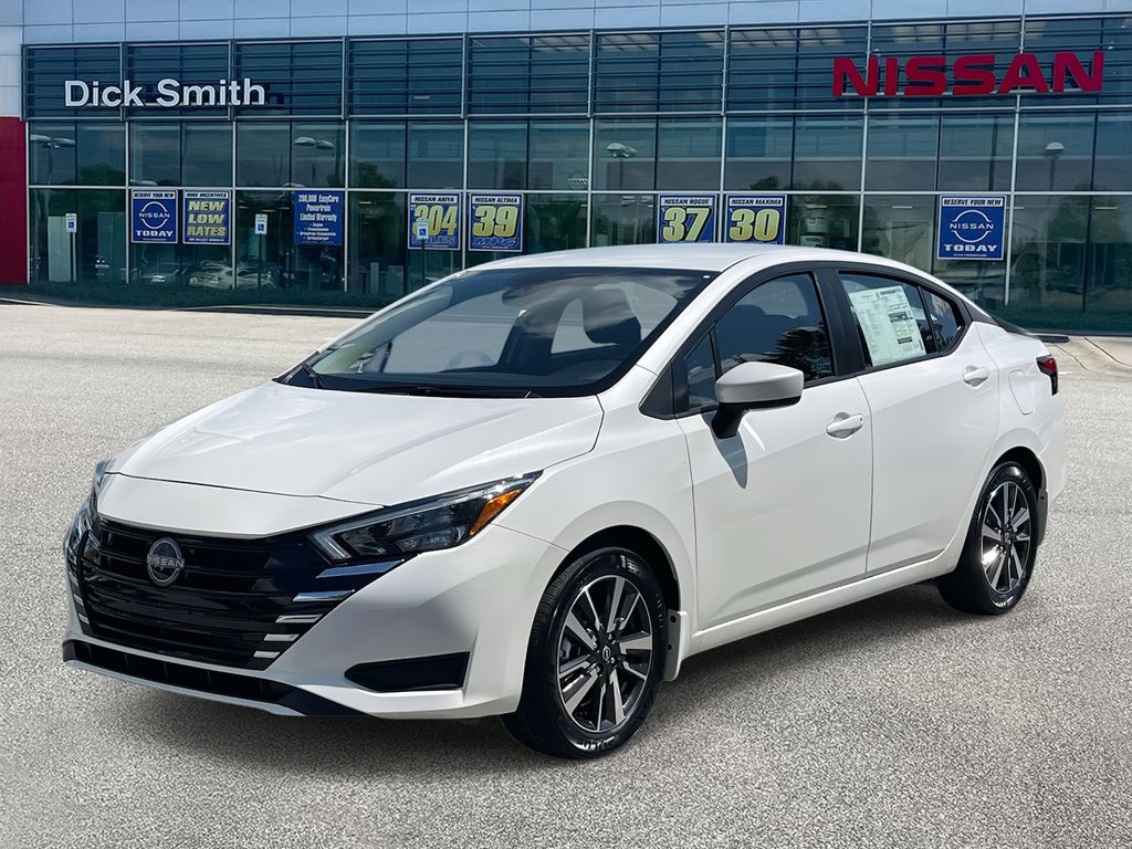 2025 Nissan Versa SV photo 3