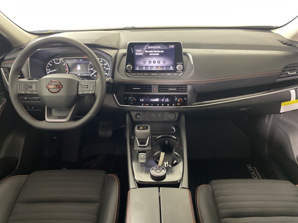 2026 Nissan Rogue SV photo 30
