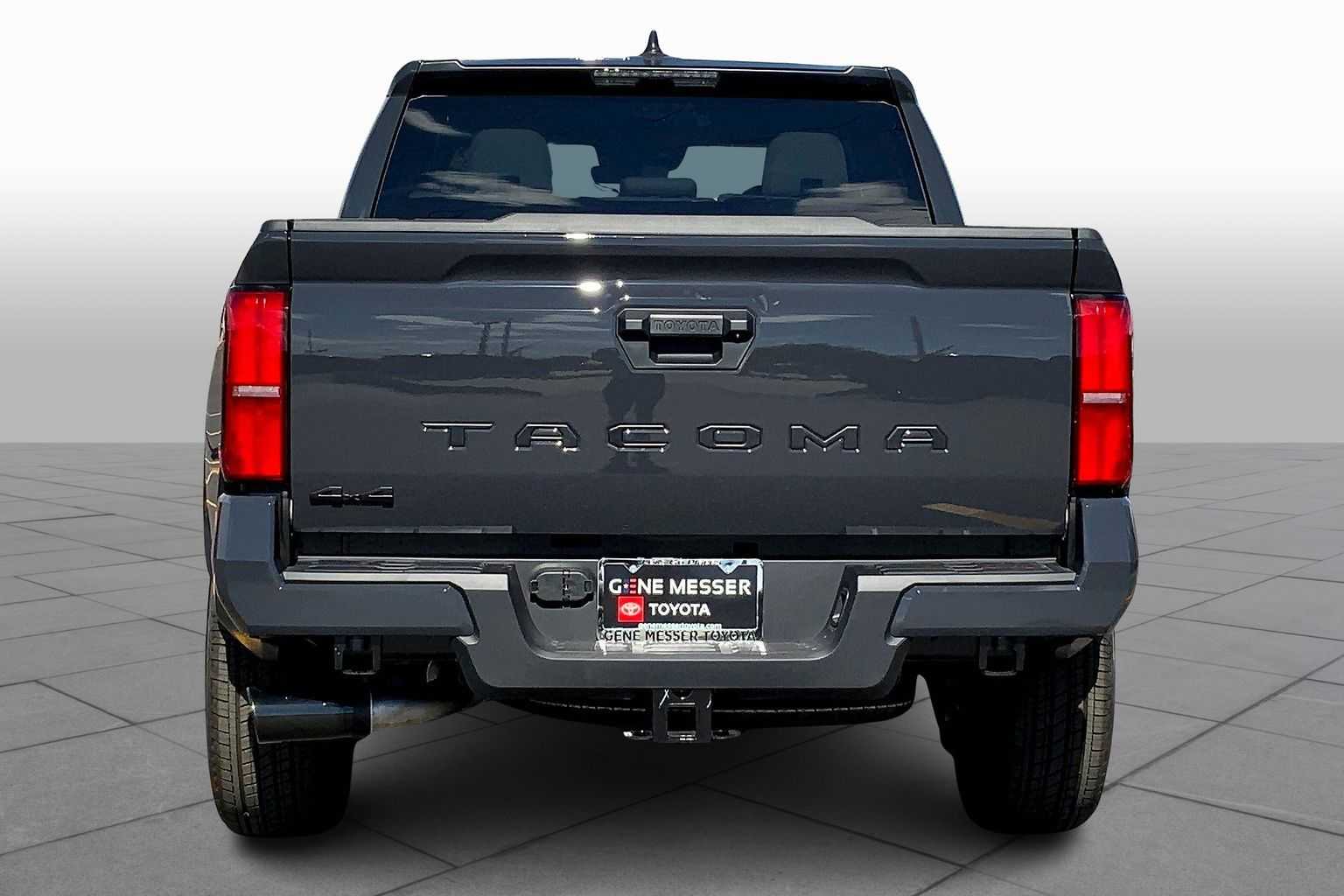 2025 Toyota Tacoma SR5 4x4 Double Cab photo 4