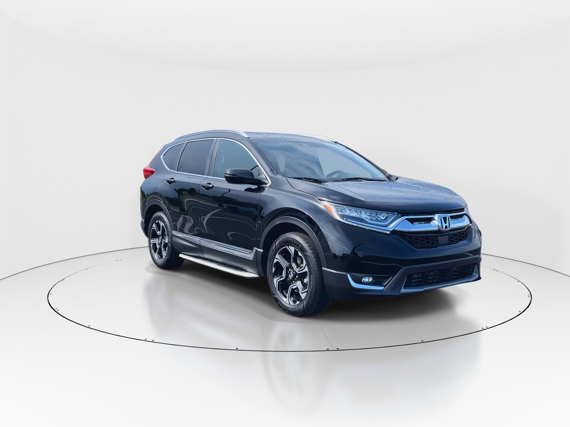 Used 2018 Honda CR-V Touring with VIN 7FARW2H98JE002607 for sale in Kansas City