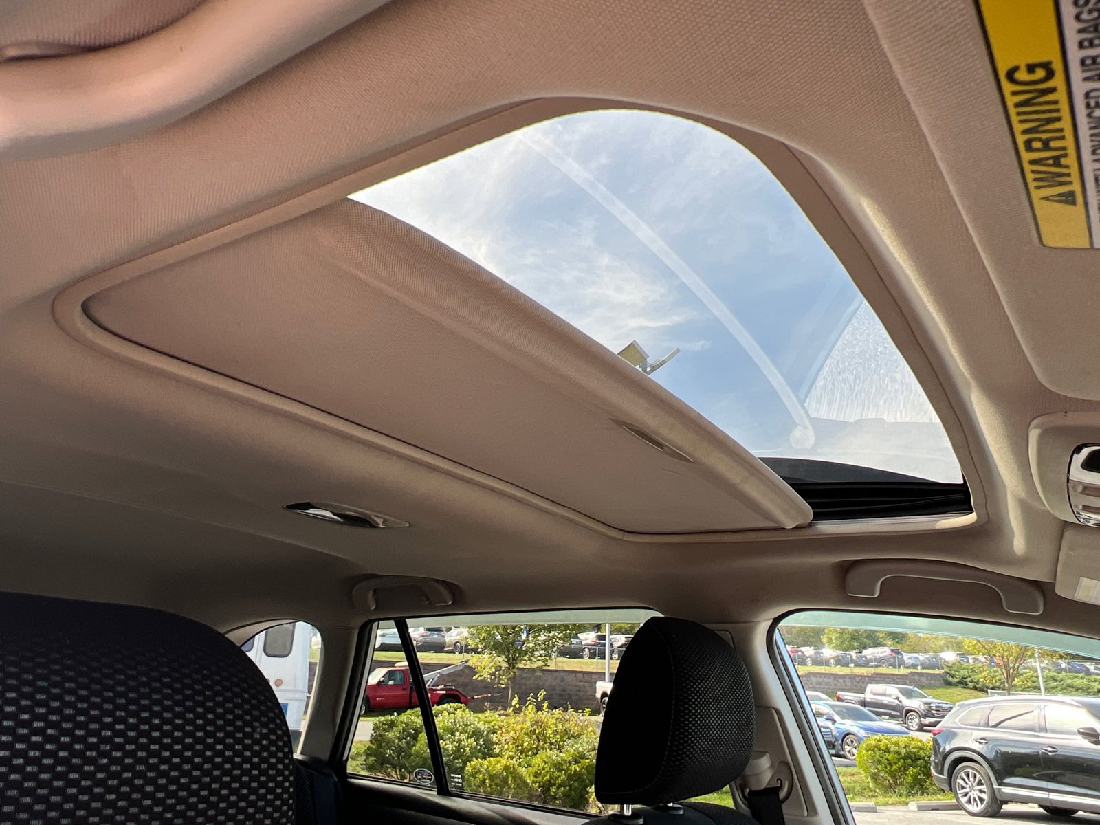 2017 Subaru Outback 2.5i Premium photo 13