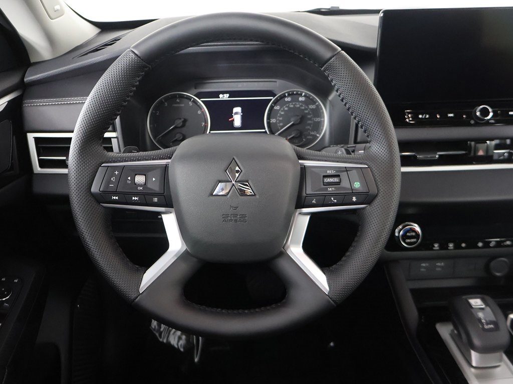 2025 Mitsubishi Outlander SE Ralliart photo 37