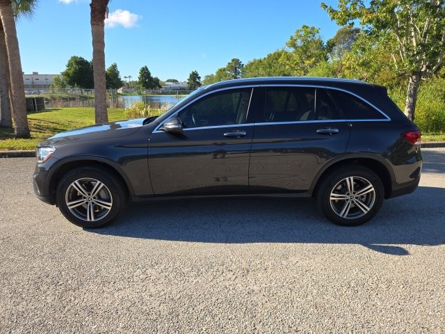 2020 Mercedes Benz GLC 300 photo 2
