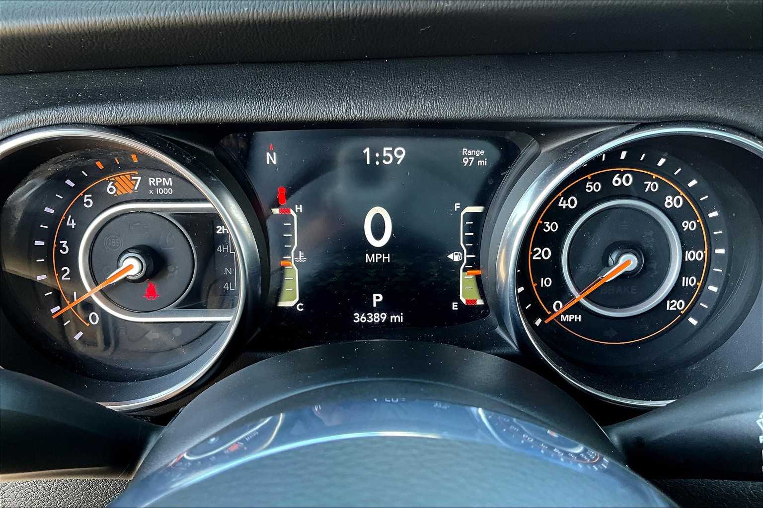 2020 Jeep Wrangler Unlimited Sahara High Altitude photo 22