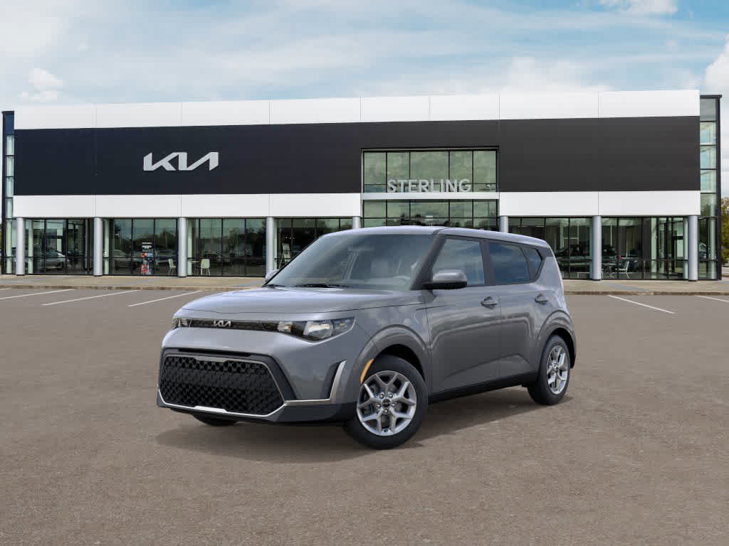 2025 Kia Soul LX's photo