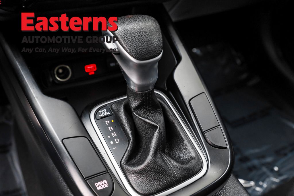 2021 Kia Soul LX photo 12