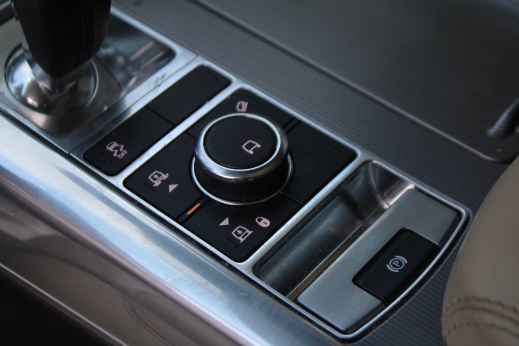 2018 Land Rover Range Rover Sport HSE photo 20