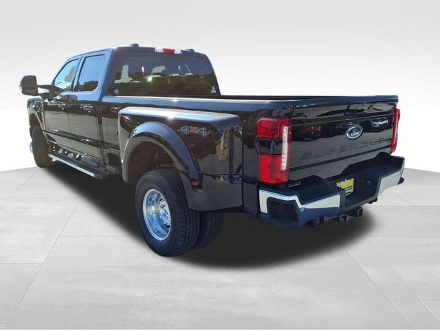 2026 Ford F-350 XLT photo 4