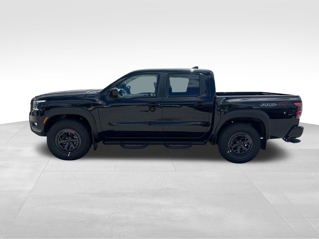 2025 Nissan Frontier PRO-4X photo 2