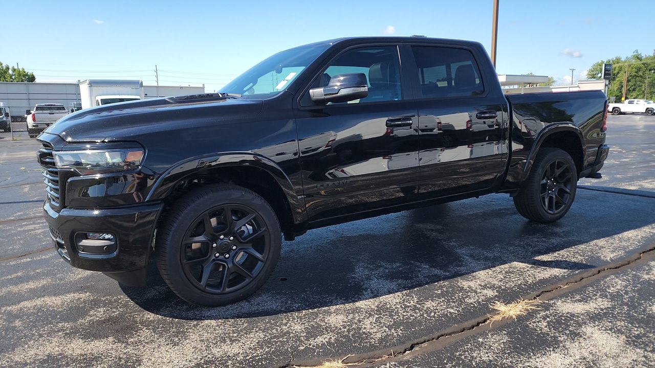 2026 Ram 1500 Laramie photo 4