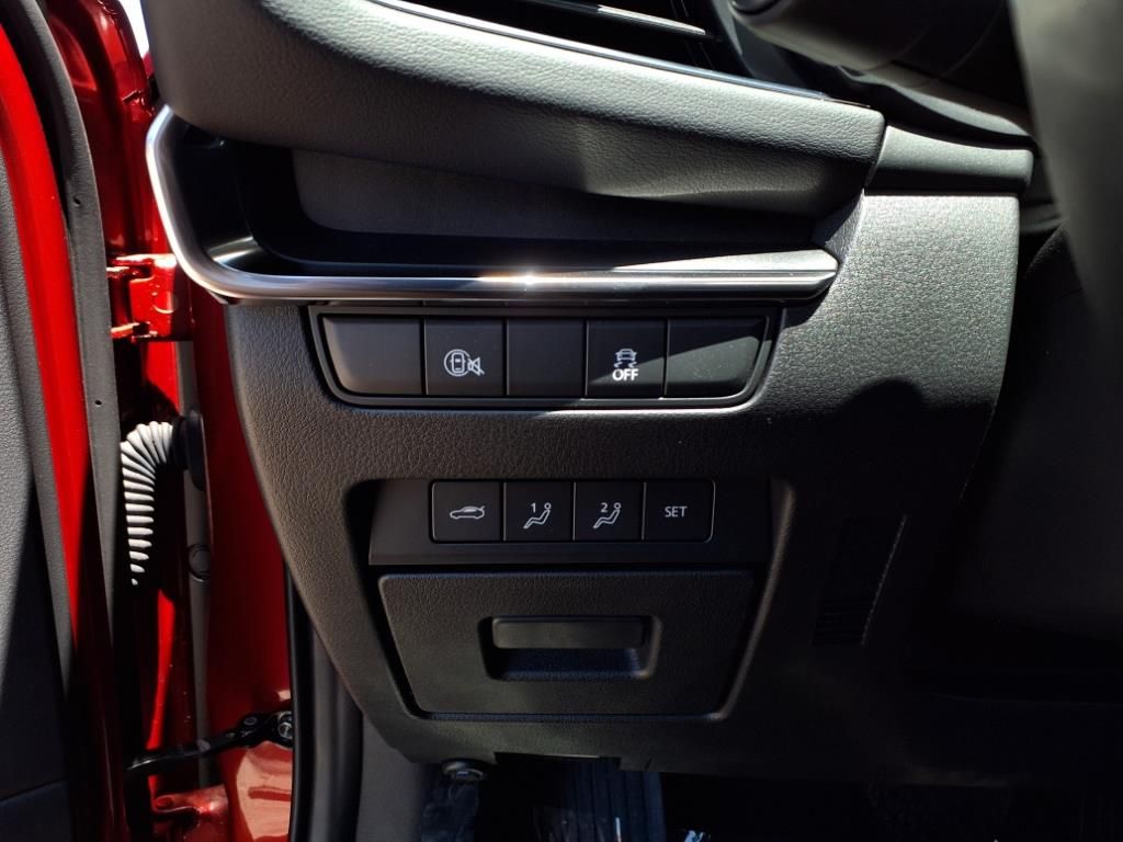 2025 Mazda Mazda3 Sedan 2.5 s Preferred photo 12