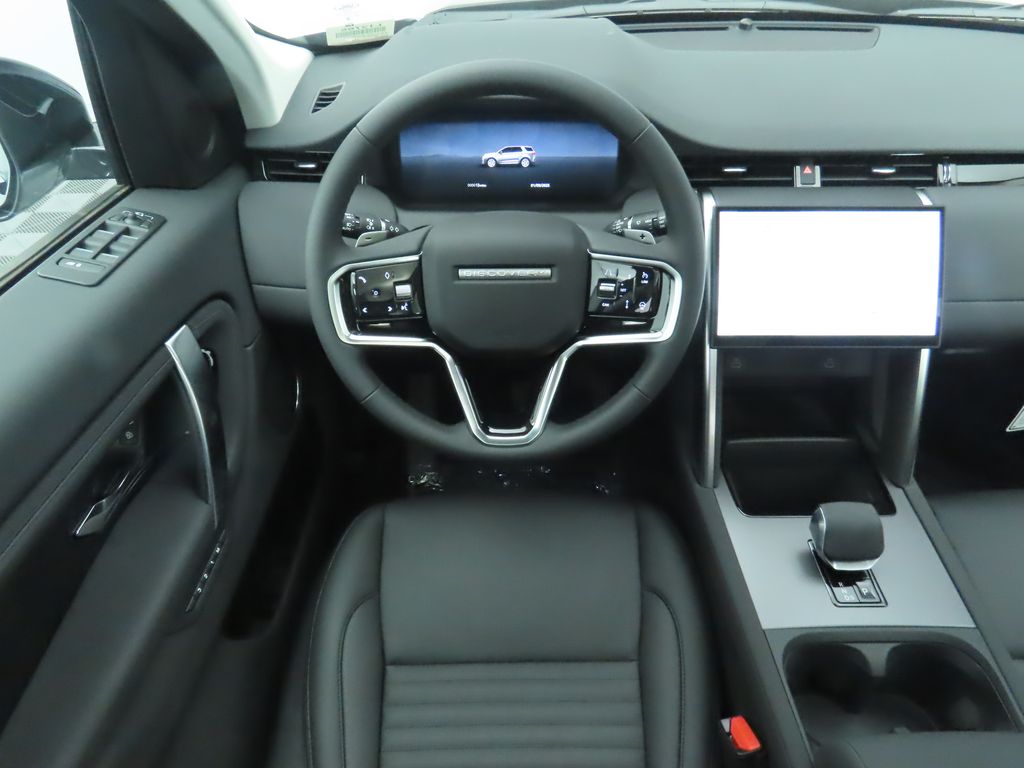 2025 Land Rover Discovery Sport S photo 10