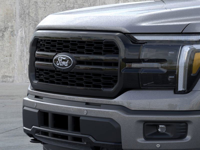 2025 Ford F-150 Lariat photo 12
