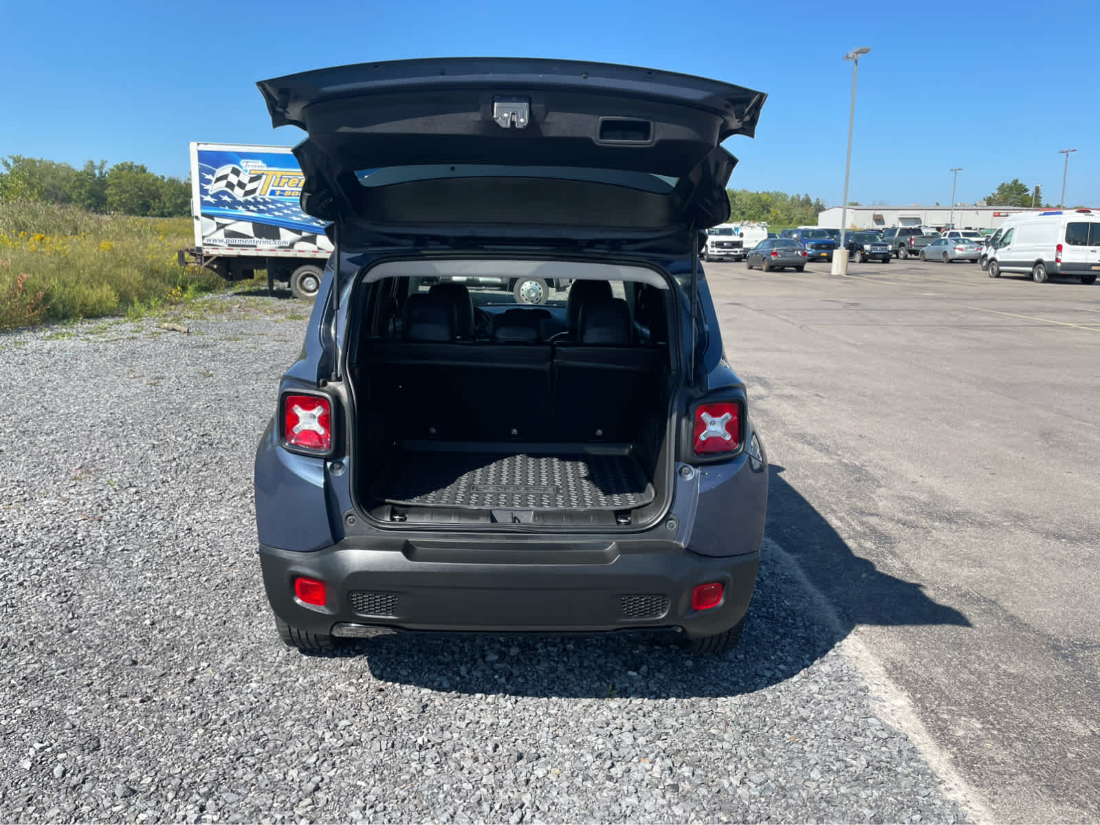 2020 Jeep Renegade Altitude photo 11
