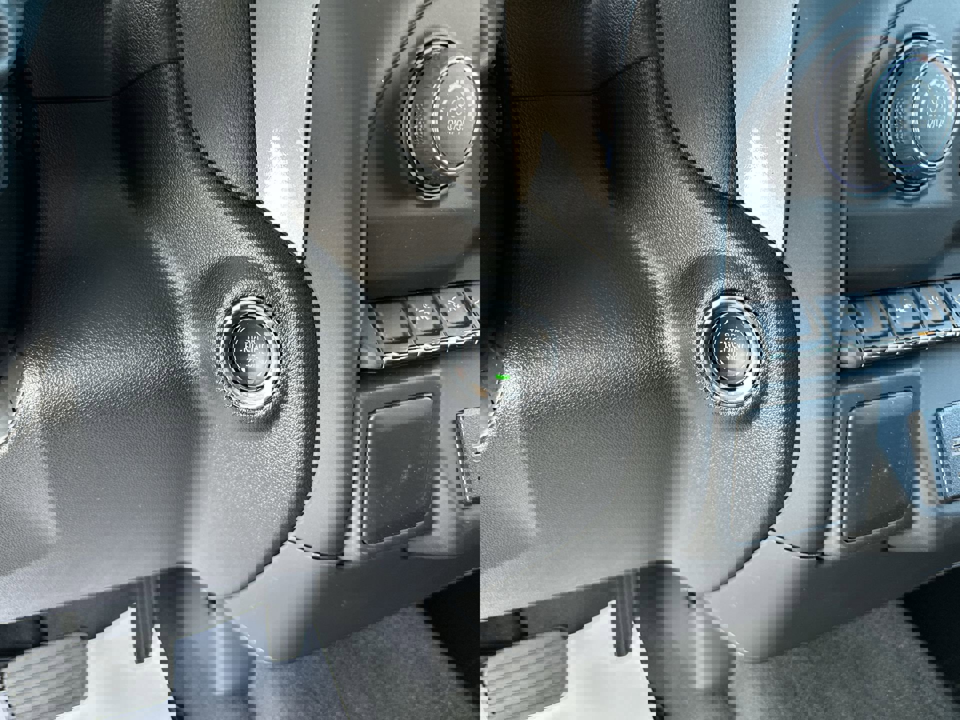 2025 Chevrolet Silverado 1500 Custom photo 15
