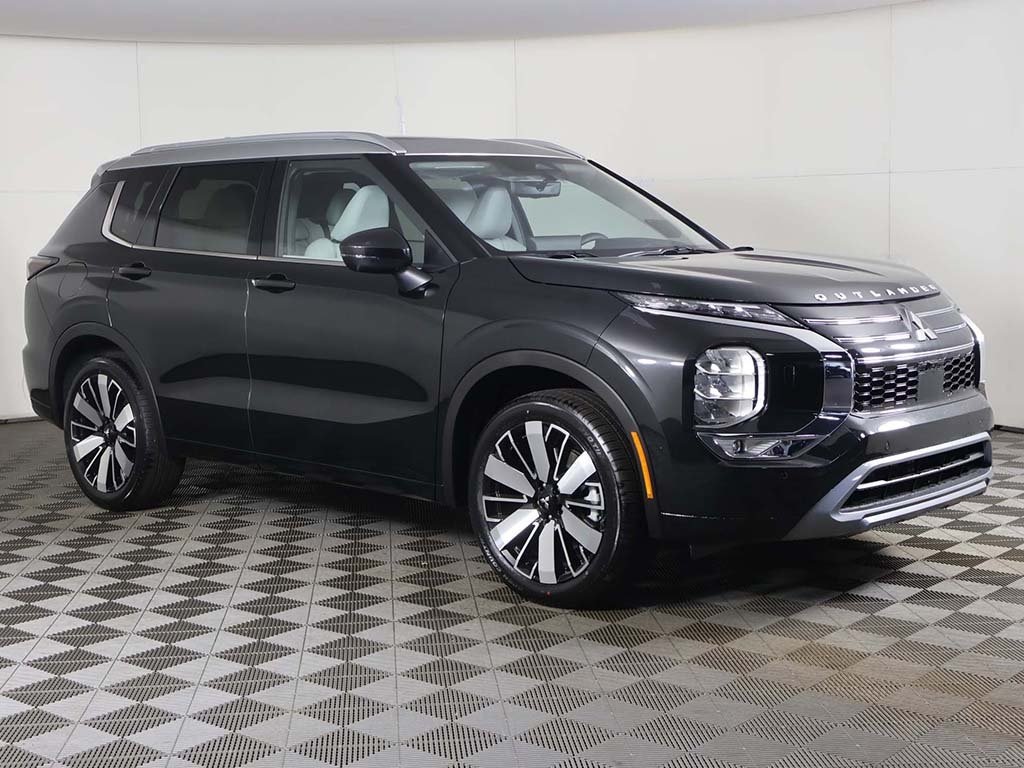 2025 Mitsubishi Outlander Platinum photo 2