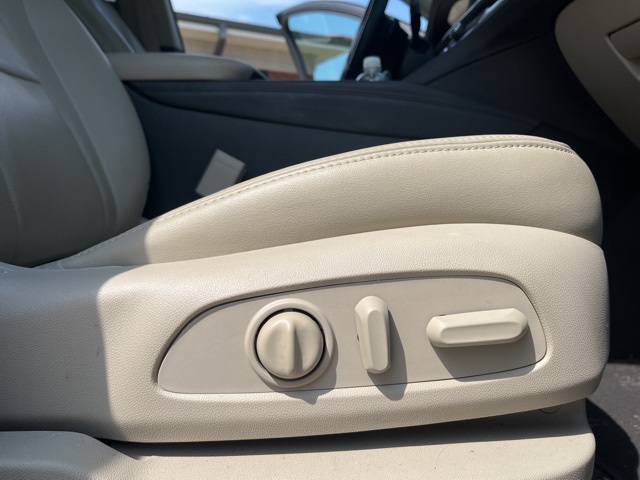 2019 Buick Enclave Essence photo 13