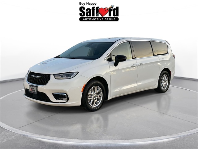 2024 Chrysler Pacifica Touring L's photo