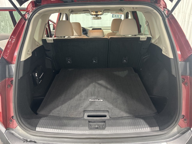 2023 Nissan Rogue SV photo 7