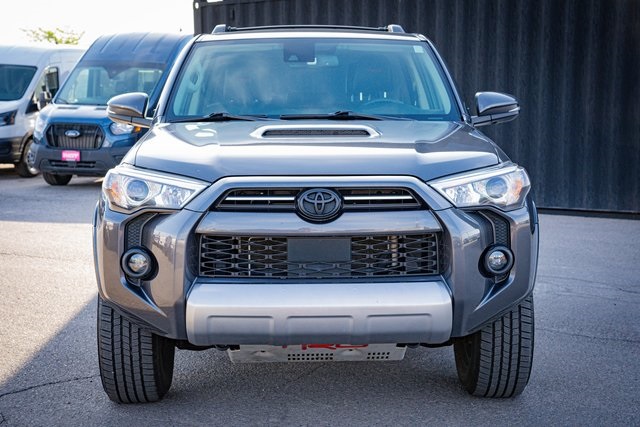 2021 Toyota 4Runner TRD Off-Road Premium photo 3