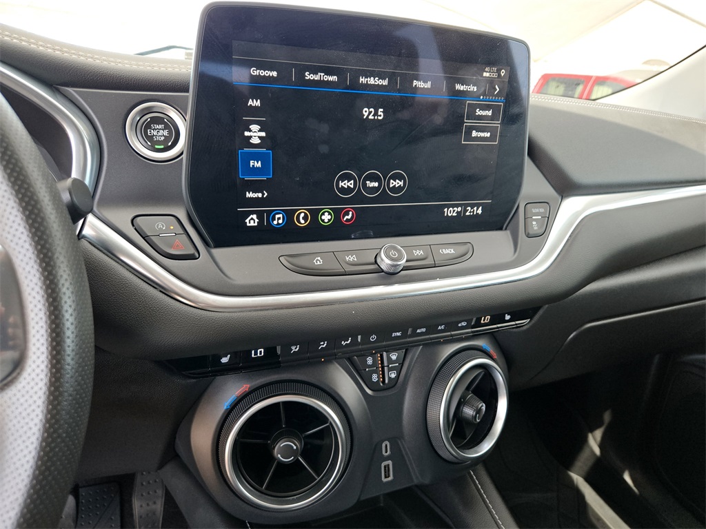 2023 Chevrolet Blazer 2LT photo 17