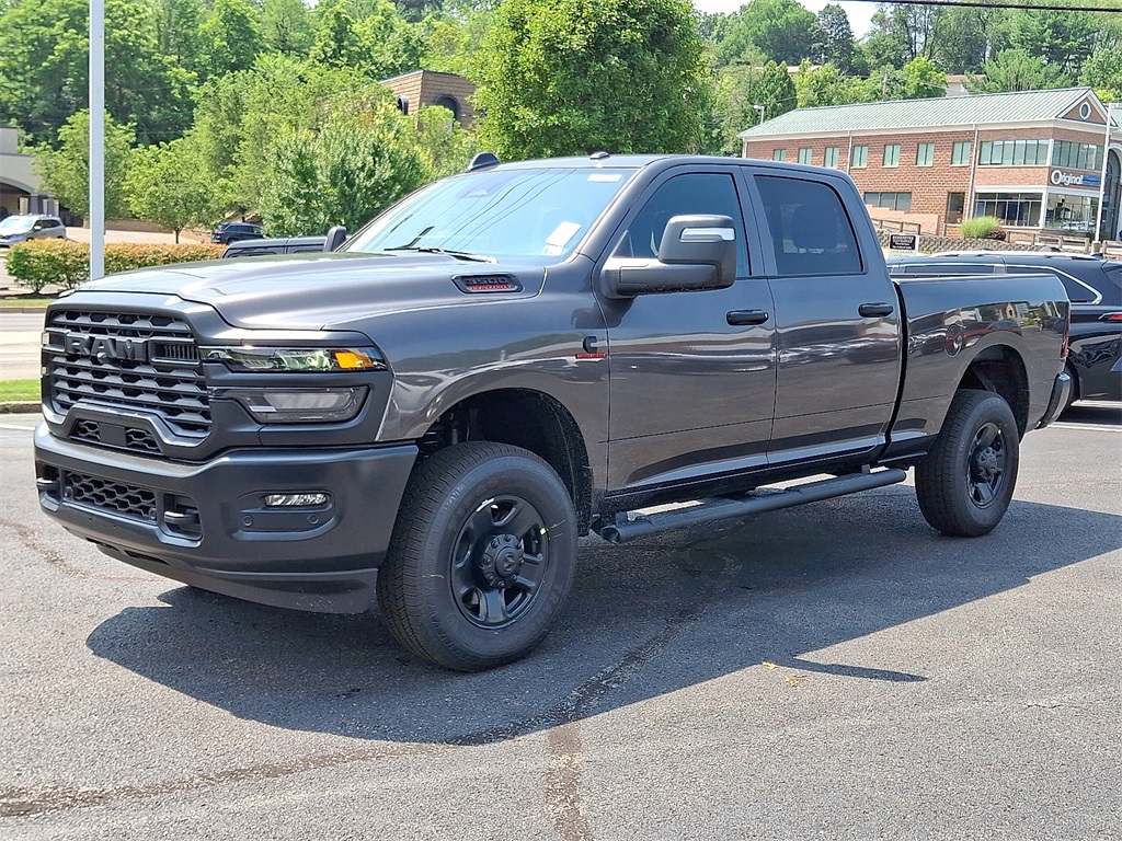 2025 Ram 3500 Tradesman photo 3