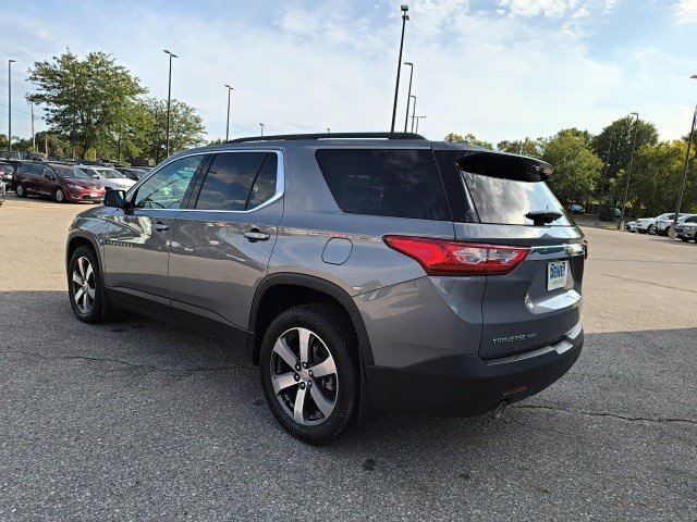 2020 Chevrolet Traverse Leather photo 3