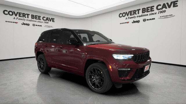 2025 Jeep Grand Cherokee Summit's photo