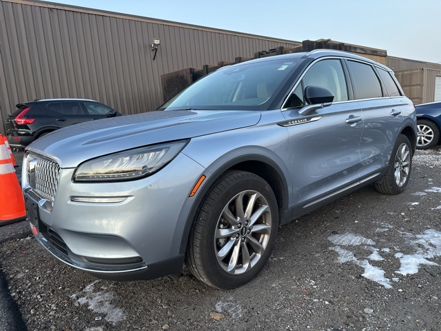 2022 Lincoln Corsair Base's photo