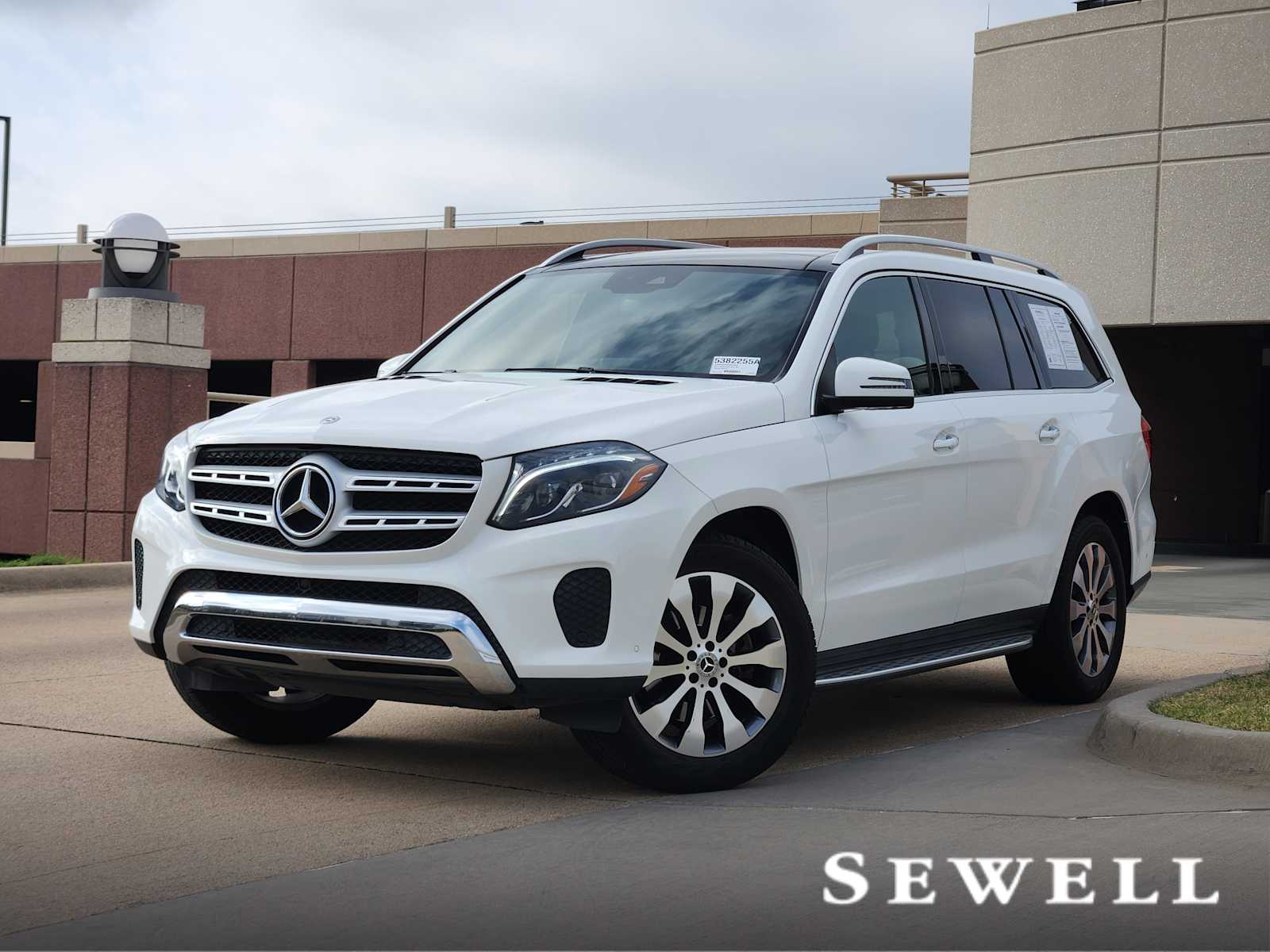 2019 Mercedes-Benz GLS-Class GLS450's photo