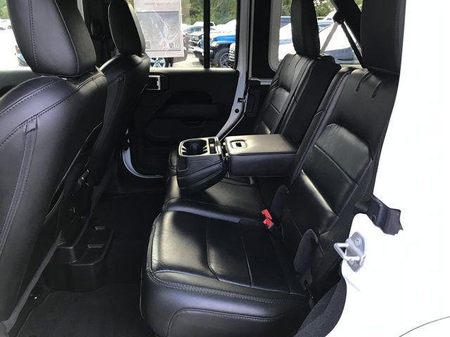 2021 Jeep Wrangler Unlimited Sahara Altitude photo 22