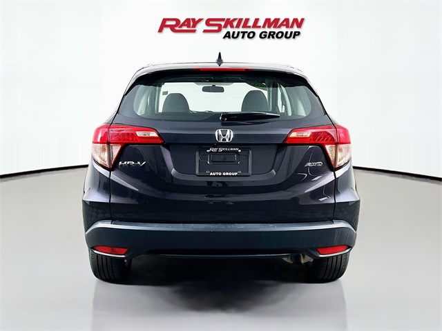 2017 Honda HR-V LX photo 6