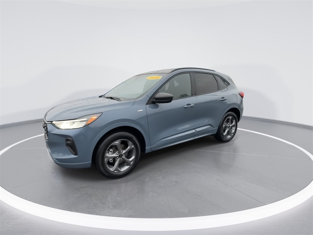 2024 Ford Escape ST-Line photo 4