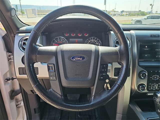 2014 Ford F-150 FX4 photo 2
