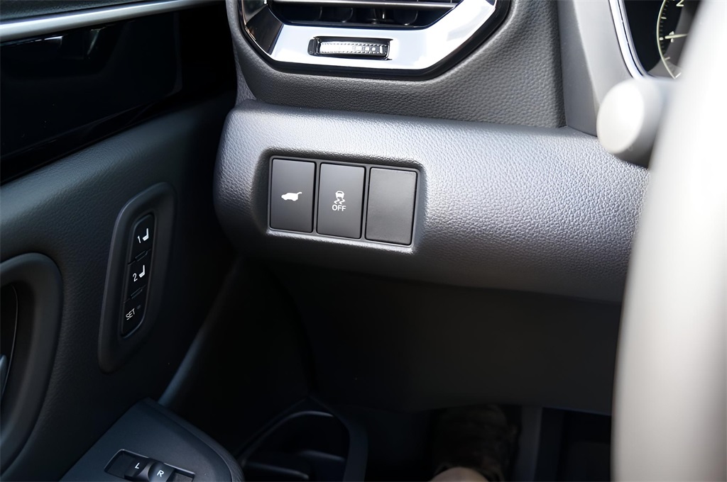 2025 Honda Pilot Touring photo 11